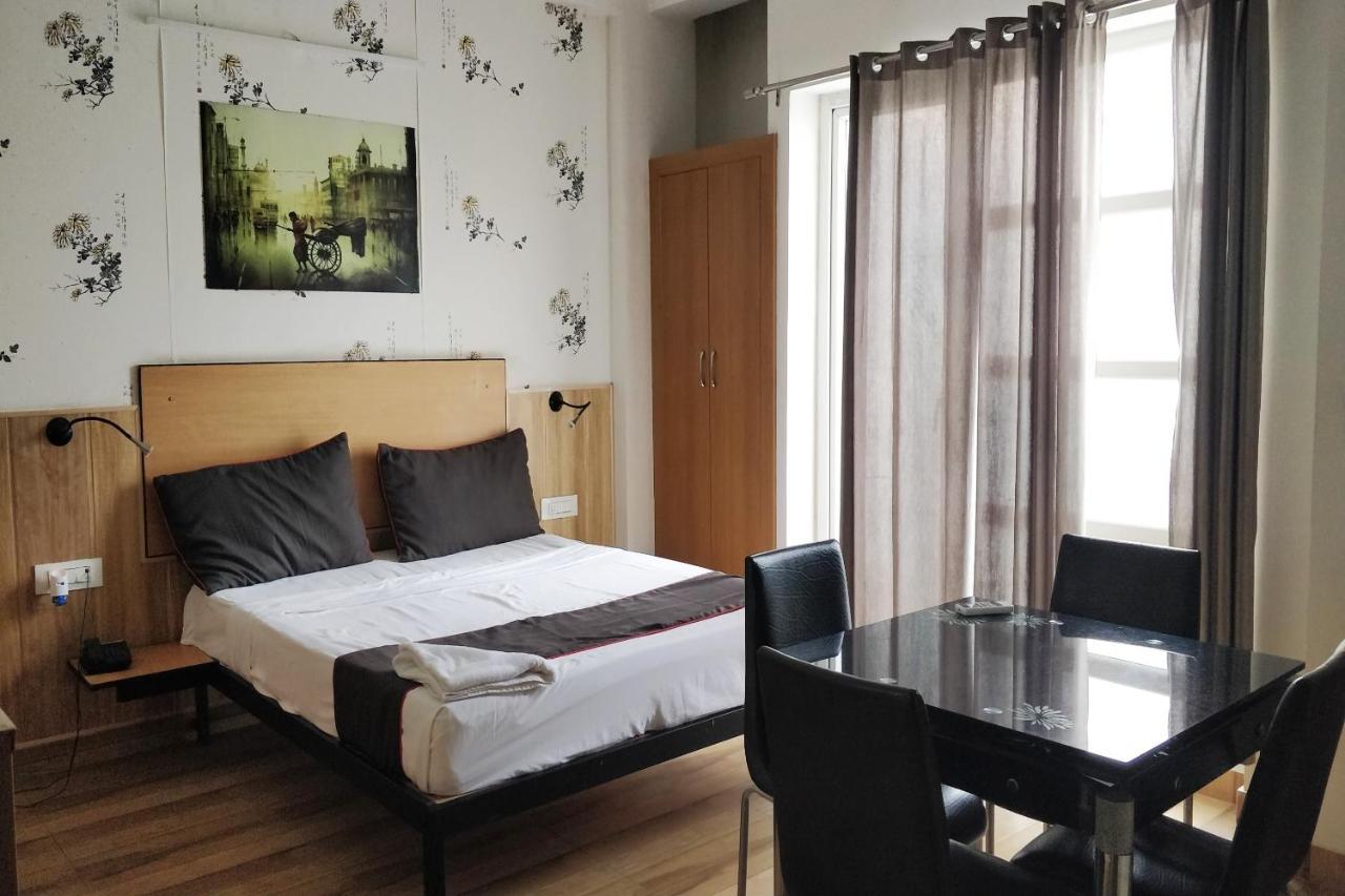 Hotel Super Townhouse Kachnar House Vikas Nagar Hasanganj Exterior foto
