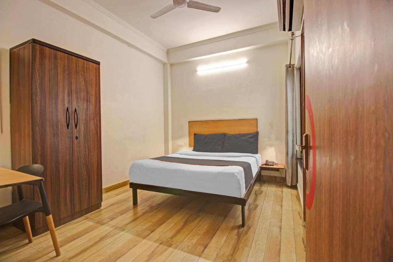 Hotel Super Townhouse Kachnar House Vikas Nagar Hasanganj Exterior foto